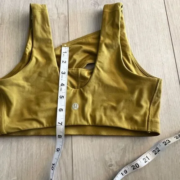 lululemon athletica green Sports Bra - Picture 4 of 6